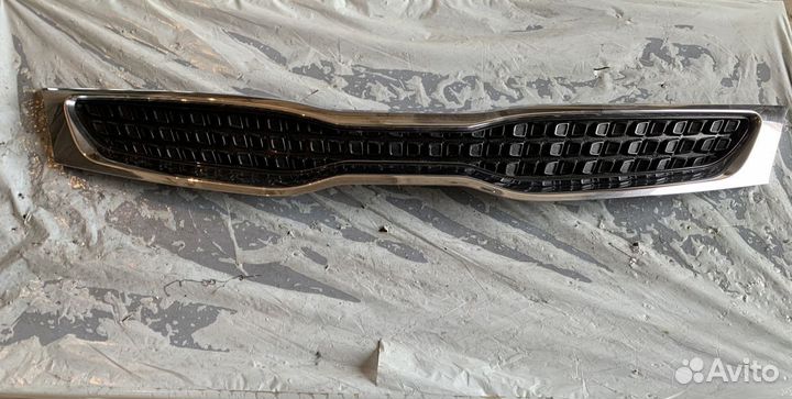 Решетка радиатора KIA Rio X-Line (2017-н. в)