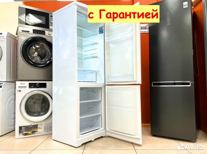 Холодильник Samsung