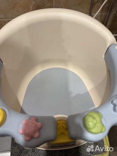 Стульчик для купания детский