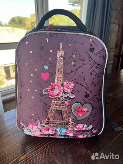 Рюкзак школьный Hummingbird