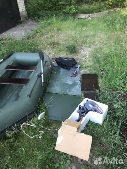 Надувная лодка с мотором 280см