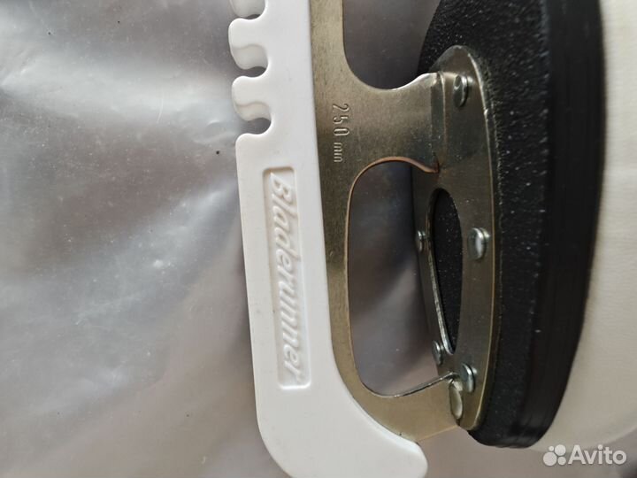 Коньки фигурные