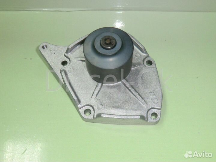 Помпа охлаждения K9K 1,5 duster kangoo megan