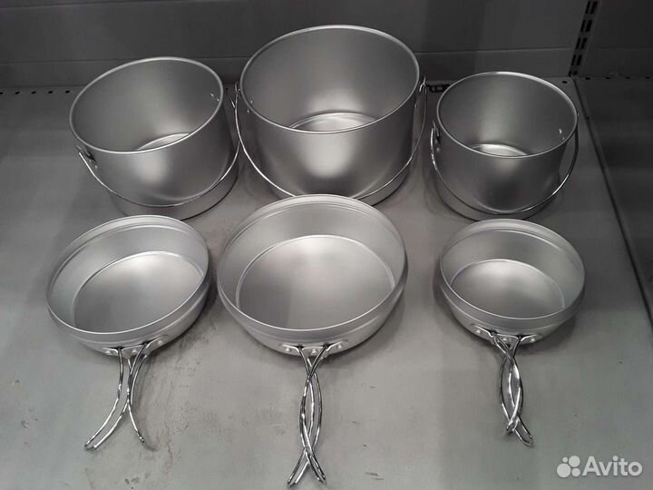 Новый в упаковке универсальный -походный набор пос