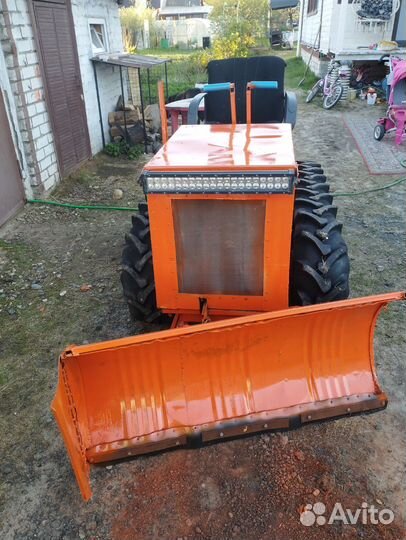 Самодельный мини трактор на гусенницах