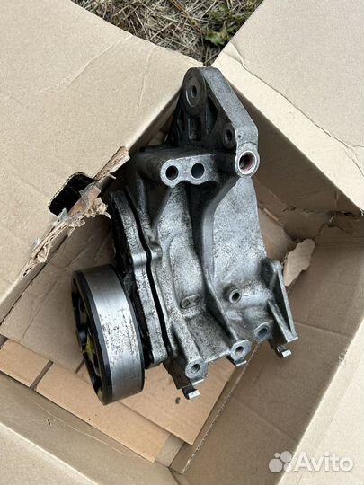 Помпа на honda