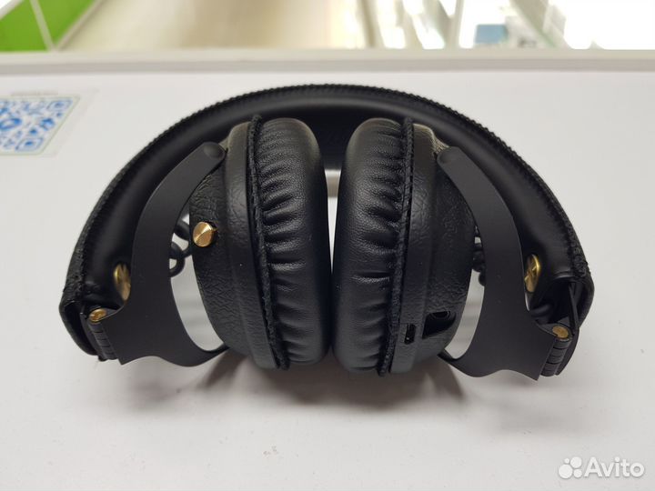 Проводные наушники Marshall Mid Bluetooth