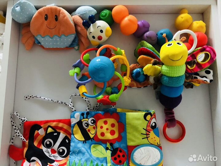 Развивающие игрушки рус/анг Chicco, Battat, Playgr