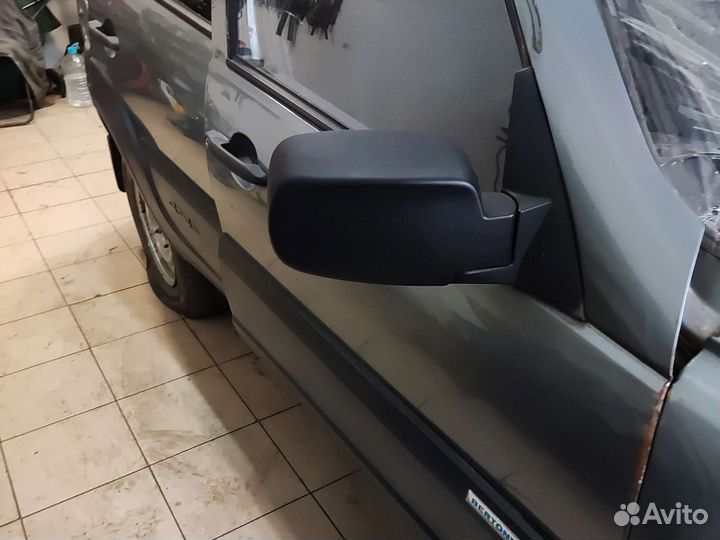 Автомобиль на запчасти. Нива Chevrolet. 2012 г