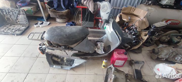 Honda Lead 50cc AF20E