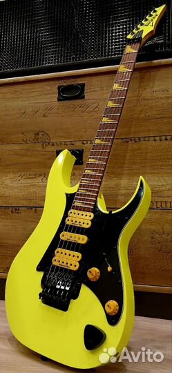 Электрогитара