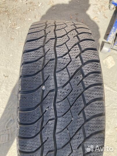 Viatti Bosco S/T V-526 215/55 R17