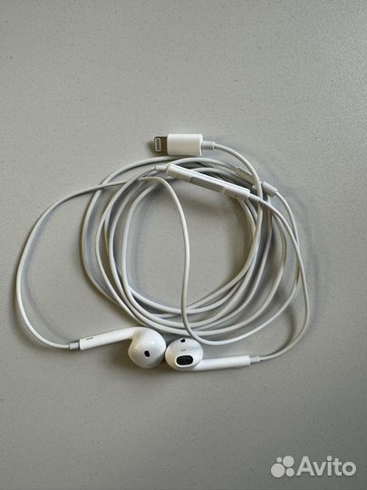 Наушники apple earpods lightning (оригинал)