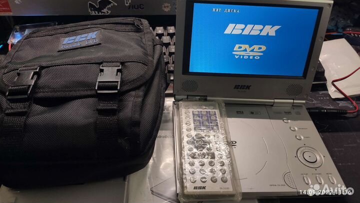 Портативный видеопроигрыватель BBK (разборка)