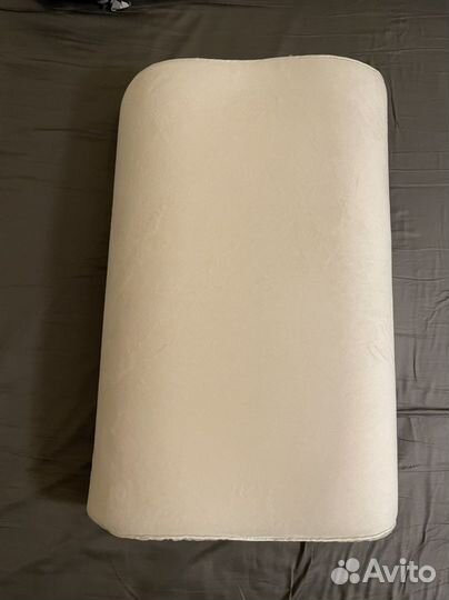 Ортопедическая подушка с эффектом памяти