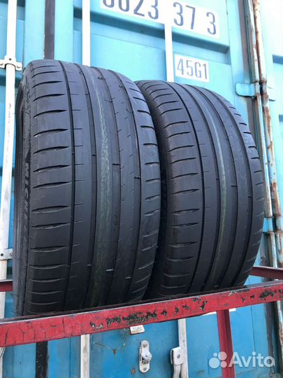 Michelin Pilot Sport 4 225/40 R18 93Y