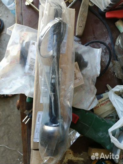 Продам рулевую тягу