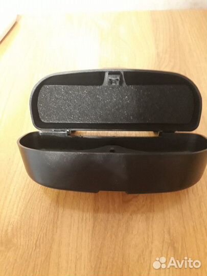 Автомобильный футляр для очков