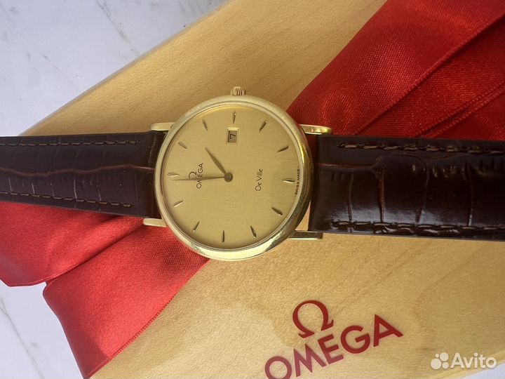 Omega DE Ville 32mm Yellow Gold