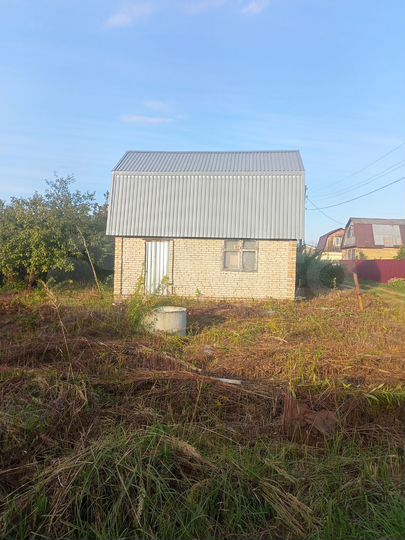 Дача 22,4 м² на участке 4 сот.