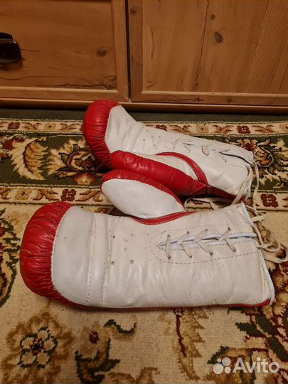 Боксерские перчатки 10 OZ Mayor