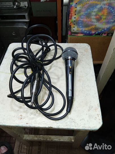 Микрофон для караоке LG