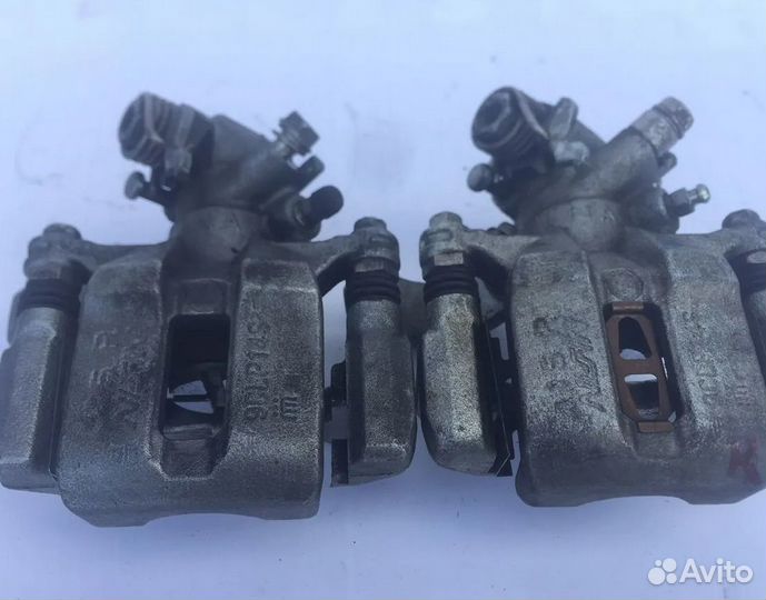 Суппорта на honda Civic 4d комплект задние