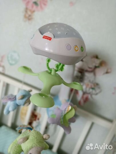 Мобиль на детскую кроватку