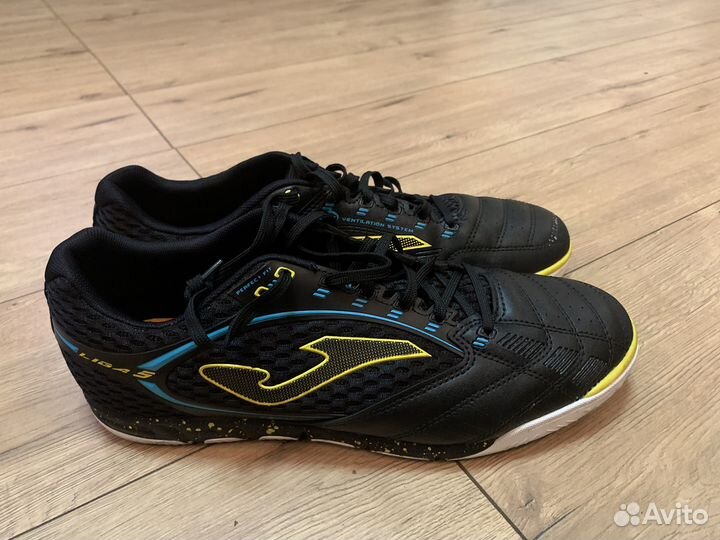 Футзалки джома