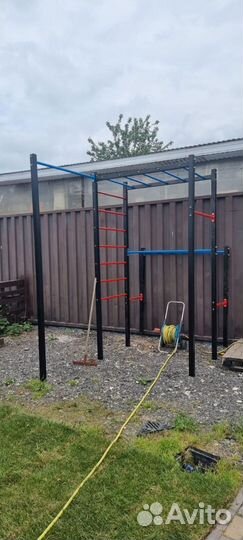 Воркаут площадка