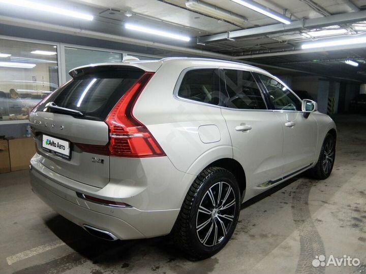 Volvo XC60 2.0 AT, 2021, 82 760 км