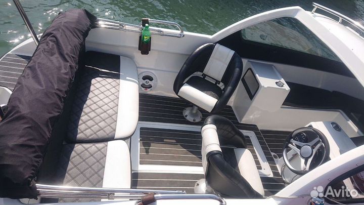 Аренда катера с капитаном