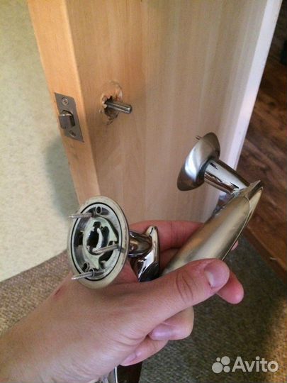Замена ручек/ремонт ручек двери
