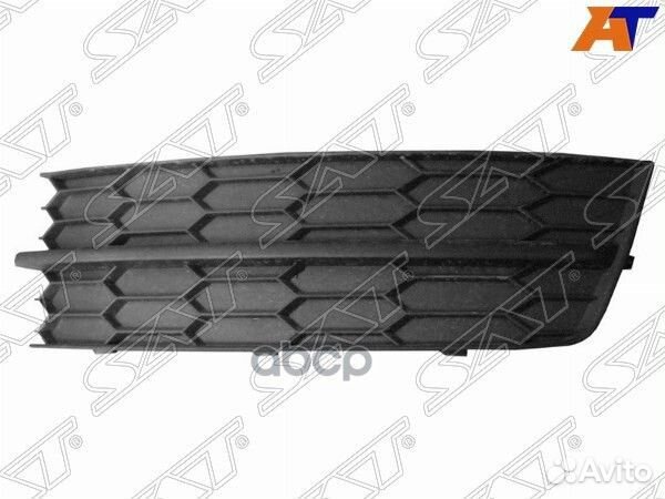 Заглушка бампера Skoda Rapid 12-17 (Спереди