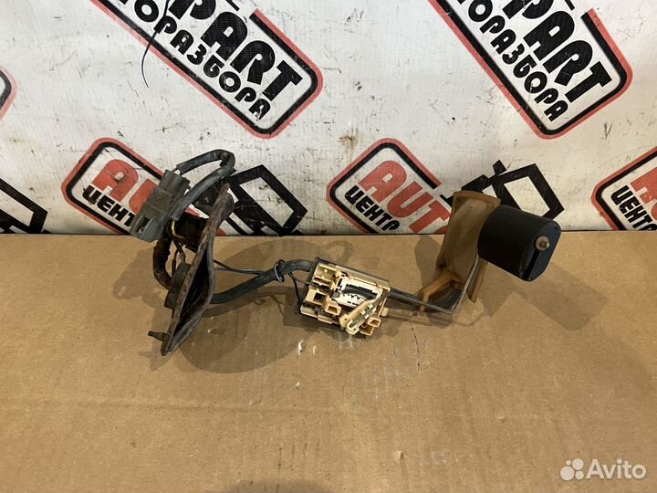 Датчик уровня топлива Hyundai Santa Fe Classic