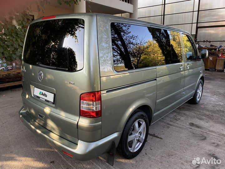 Volkswagen Multivan, 2003