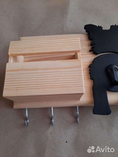 Вешалка для собачьего поводка ключница