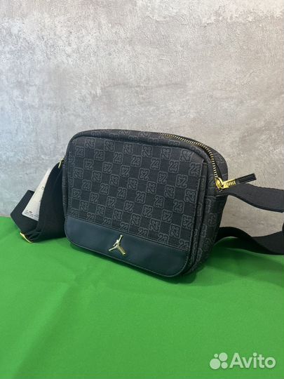 Сумка Jordan через плечо