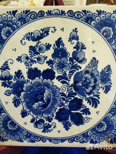 Декоративная плитка с росписью Делфт