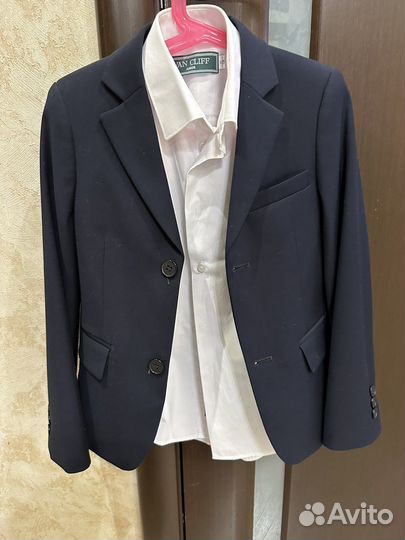 Школьный костюм(брюки, пиджак, рубашка)