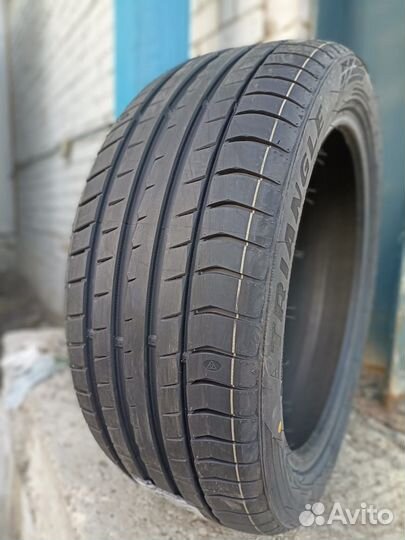 Triangle EffeXSport TH202 245/40 R19 98Y