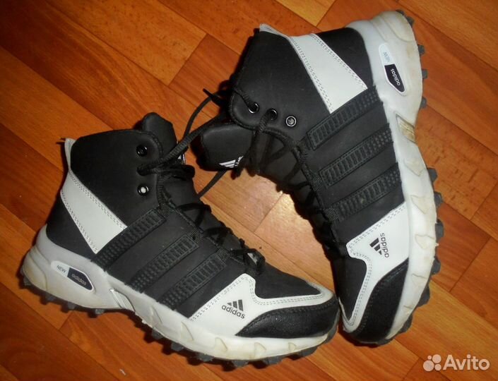 Кроссовки и Ботинки