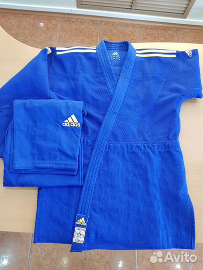 Кимоно для дзюдо adidas