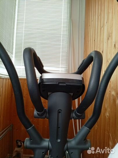 Эллиптический тренажер бу House fit