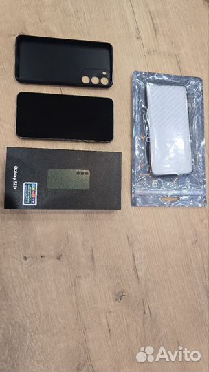 Samsung Galaxy S23+, 8/512 ГБ