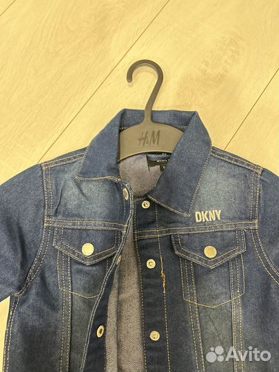 Джинсовая куртка dkny 110 новая