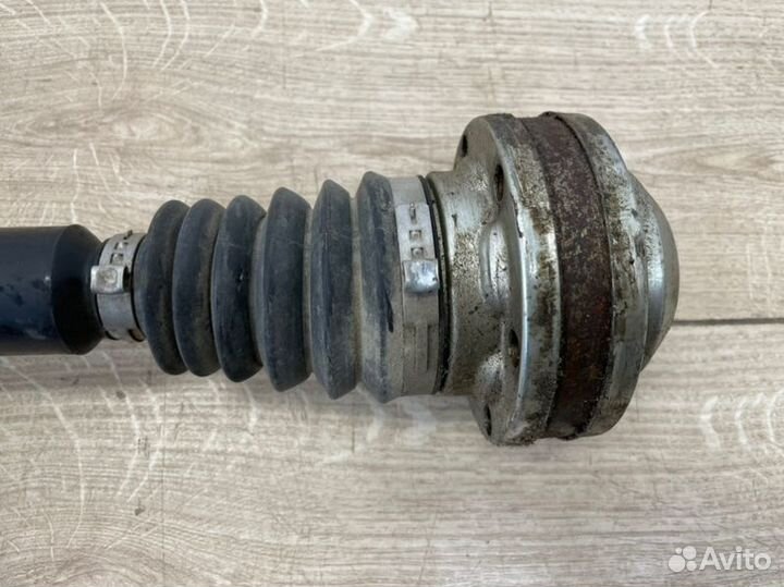 Привод в сборе передний правый Vw Tiguan 5N