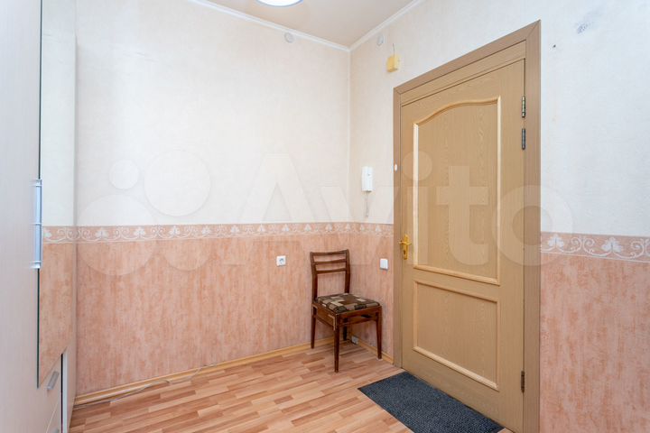 2-к. квартира, 60 м², 2/4 эт.