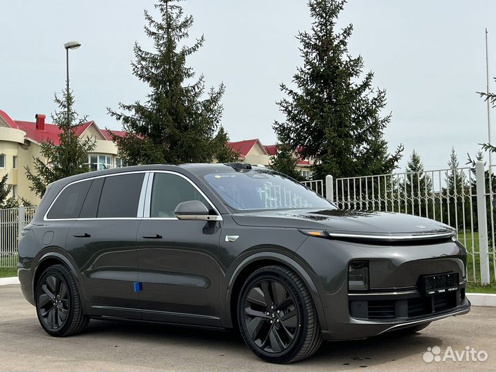 LiXiang L9 1.5 AT, 2024, 1 км