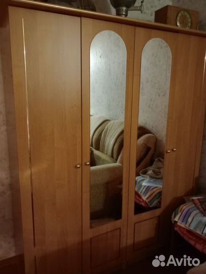 Шкаф для одежды бу